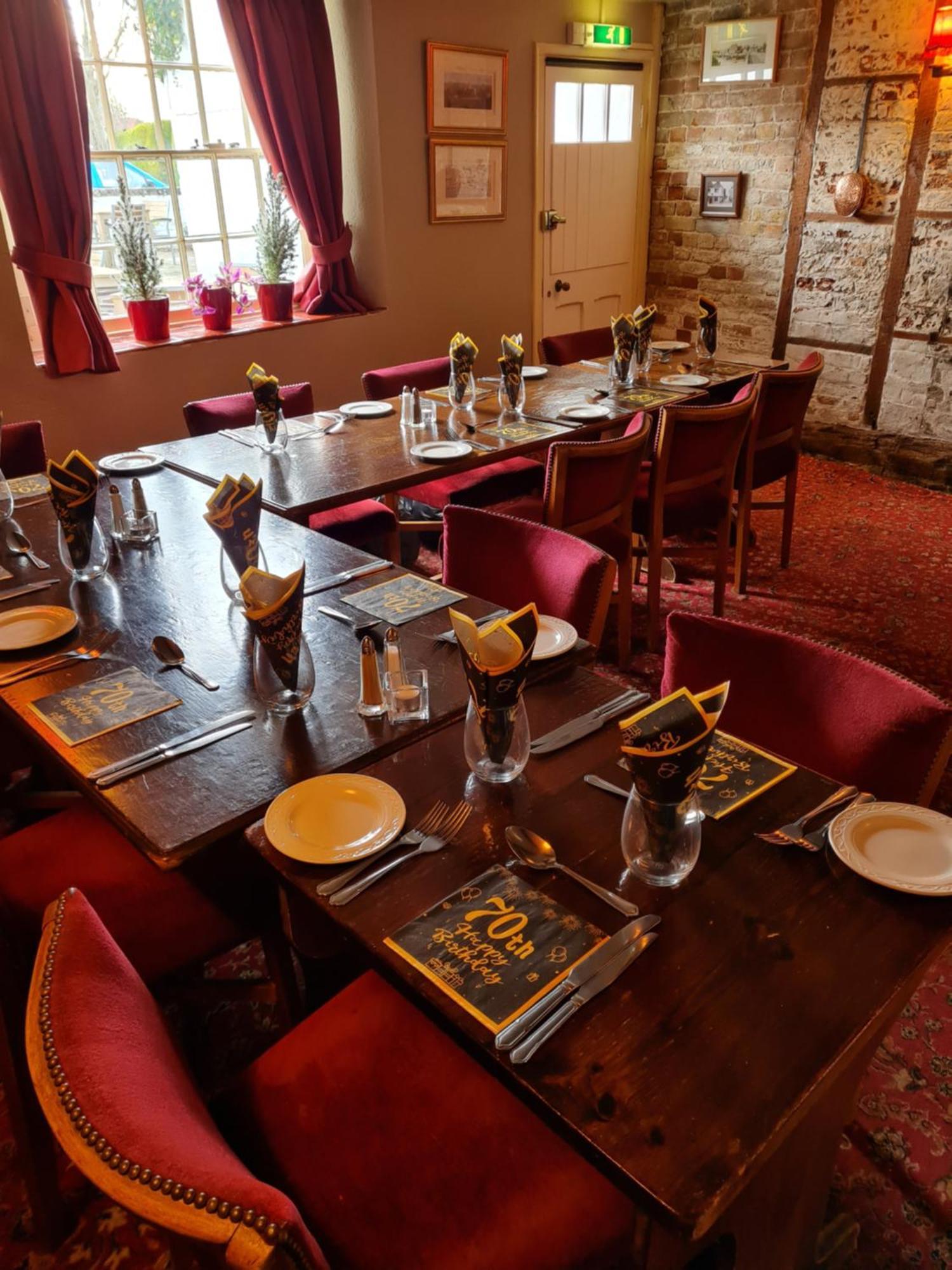 Kings Arms Hotel แซนด์วิช ภายนอก รูปภาพ